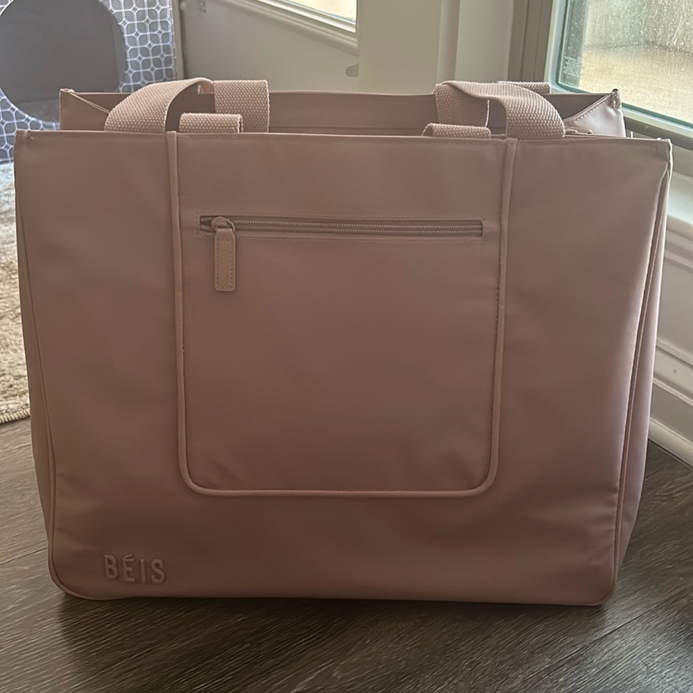 Beis East to West tote